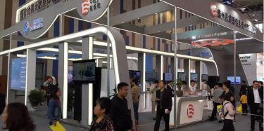 別鬧，我馬上要去見馬云了。。。