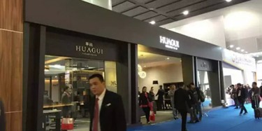 老板，我們也該換換了！廣州辦公家具展開幕@BOSS