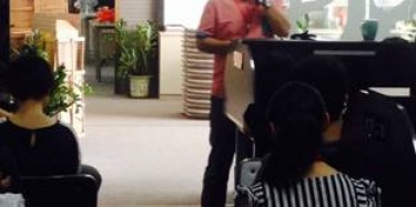 畢加展覽周例會(huì)：鼓勵(lì)先進(jìn)，總結(jié)得失